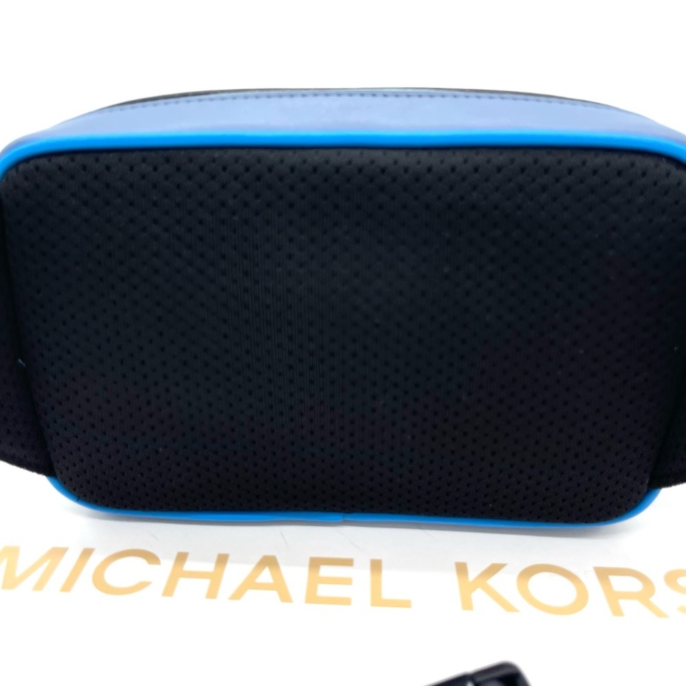 Michael Kors Cooper Double Zip Signature Belt Bag - Picture 4 of 11